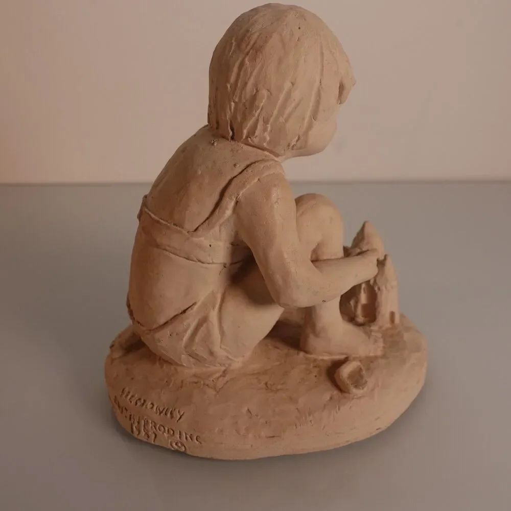 Austin Products Sculpture Dee Crowley Bright Eyes 1987 Sandcastle Girl 6